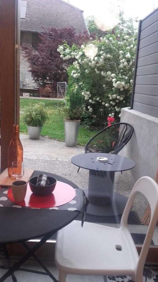 Bed and Breakfast Escapade Champetre Hauteville-sur-Fier Exterior foto