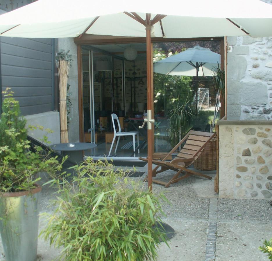 Bed and Breakfast Escapade Champetre Hauteville-sur-Fier Exterior foto
