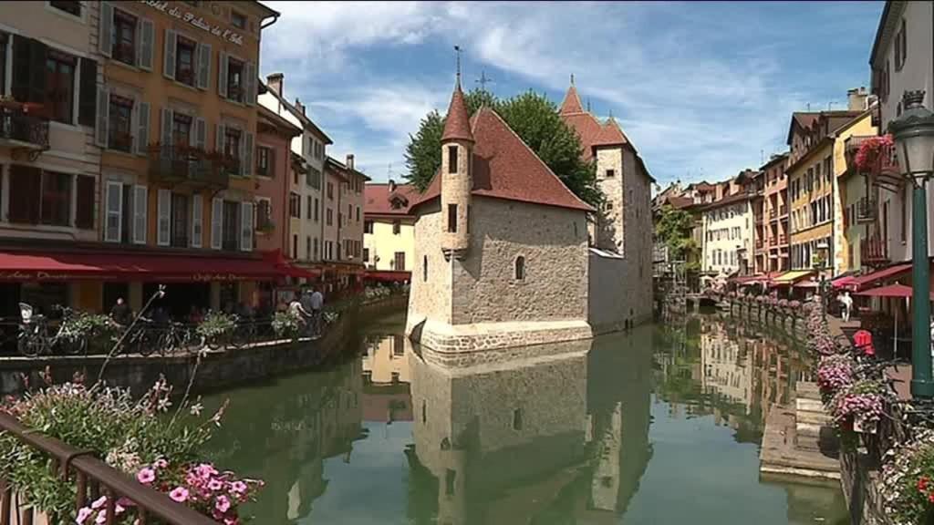 Bed and Breakfast Escapade Champetre Hauteville-sur-Fier Exterior foto