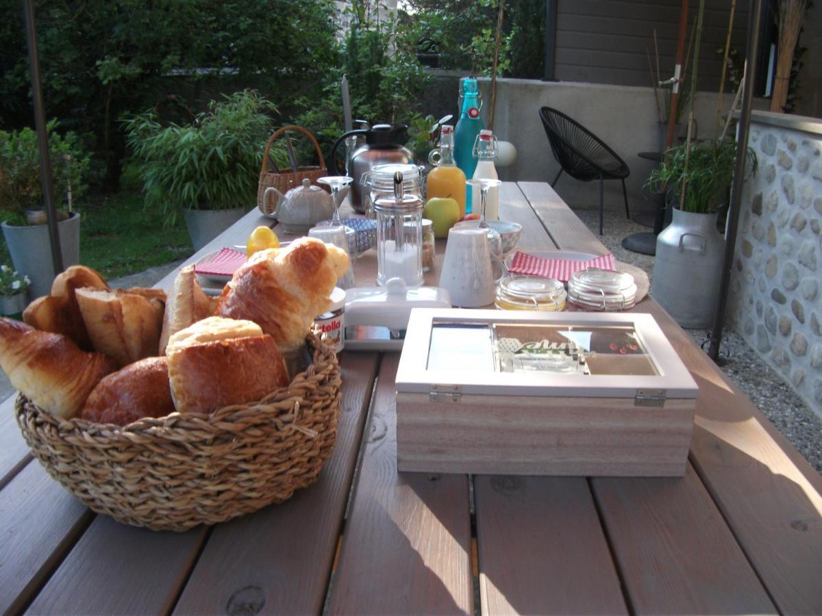 Bed and Breakfast Escapade Champetre Hauteville-sur-Fier Exterior foto