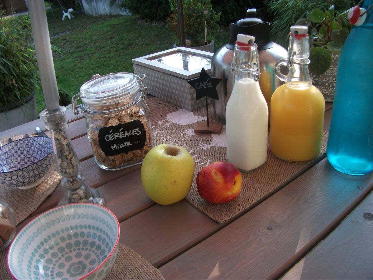 Bed and Breakfast Escapade Champetre Hauteville-sur-Fier Exterior foto